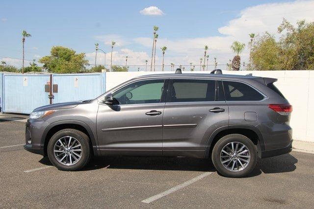 used 2017 toyota highlander xle phoenix, az 85023 for sale in phoenix, arizona