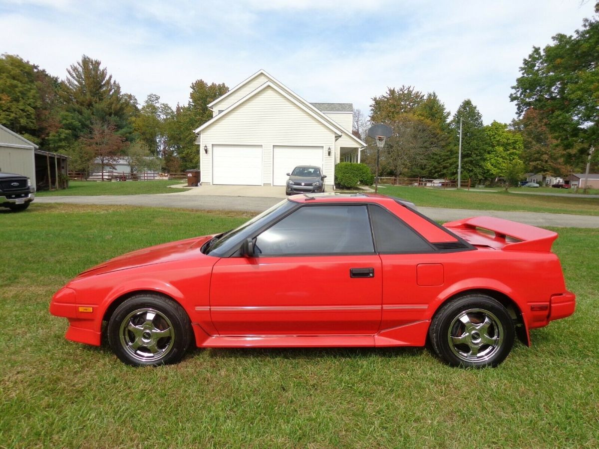 1989 toyota mr2 sports coupe car 5 speed 111k miles runs & drives excellent!
