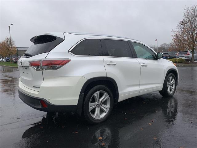 2016 toyota highlander limited