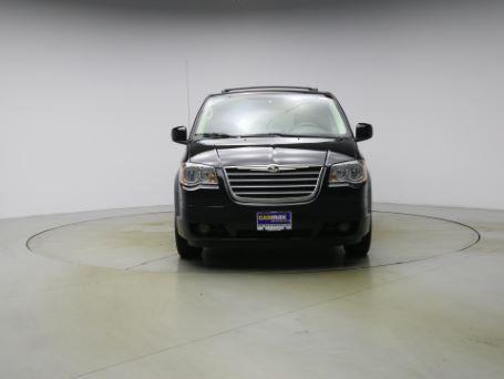 2009 chrysler town and country touring touring mini-van 4dr for sale in newark, delaware