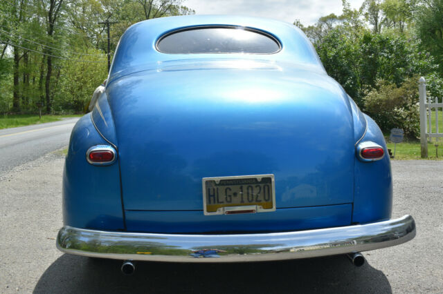 all ford and all steel, 302 v-8, 4-speed auto, a/c, 9 in. ex. cond. (video)