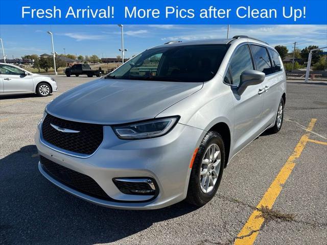 2022 chrysler pacifica touring l