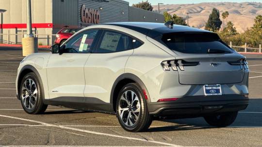 2024 Ford Mustang Mach-E