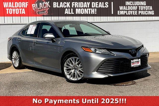 2018 toyota camry hybrid xle