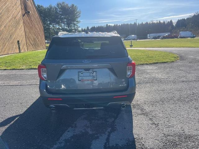 2024 ford explorer xlt