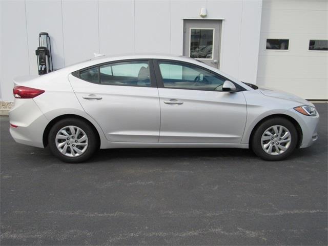 2017 hyundai elantra se se 4dr sedan 6m for sale in plainfield, connecticut
