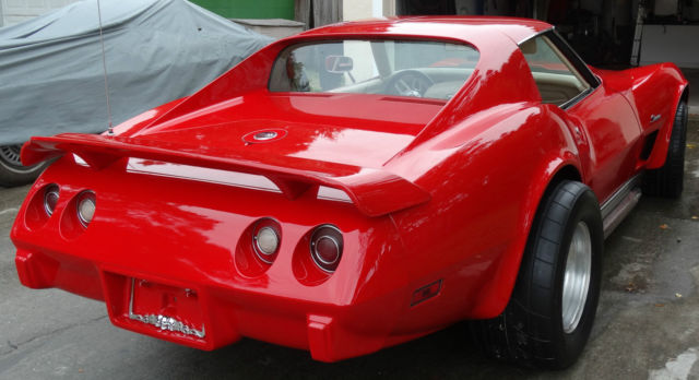 1975 chevrolet corvette - leather - fully restored - body completely repaired