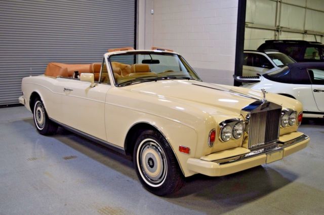 1987 rolls-royce corniche ii magnolia 4,300 miles amazing example !