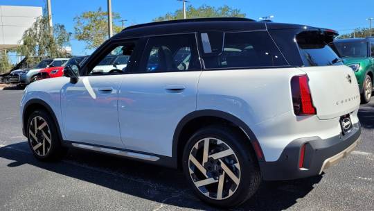 2025 Mini Countryman