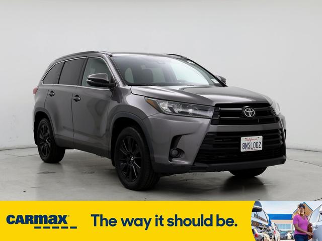 2019 toyota highlander se