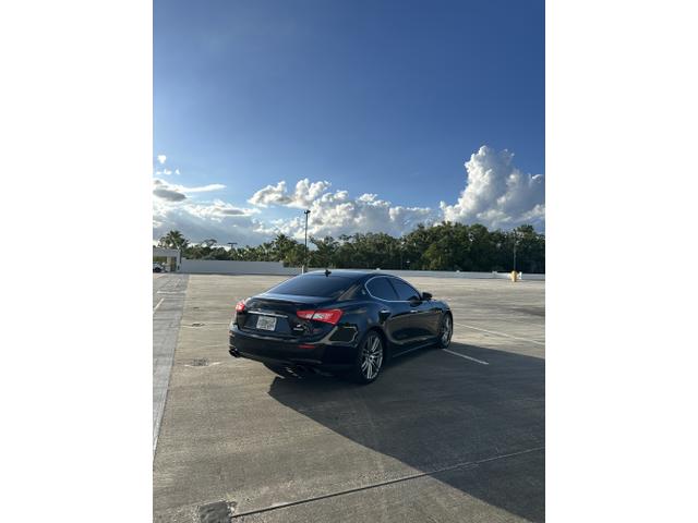 2017 maserati ghibli base