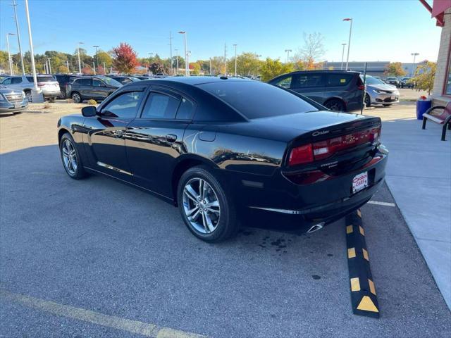 2014 dodge charger sxt