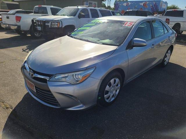2015 toyota camry le