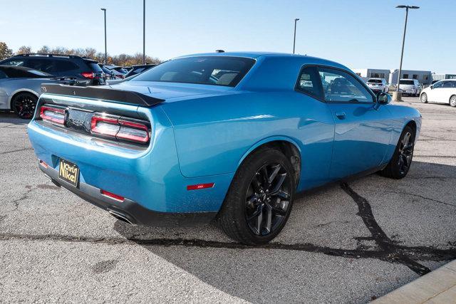 2023 dodge challenger sxt