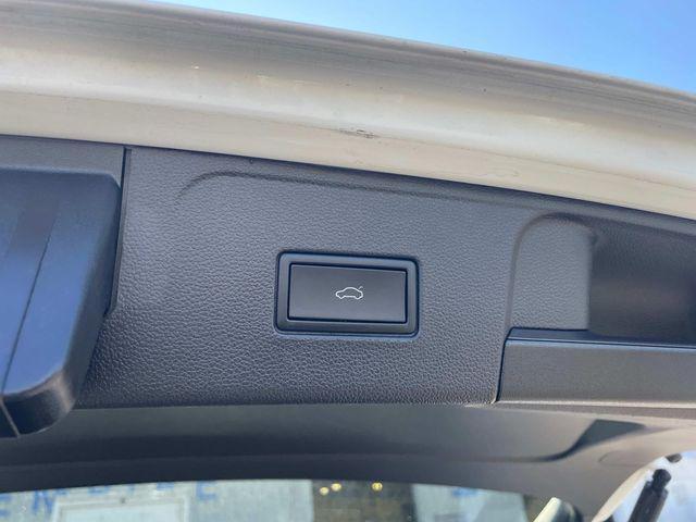 2023 volkswagen atlas 3.6l sel premium