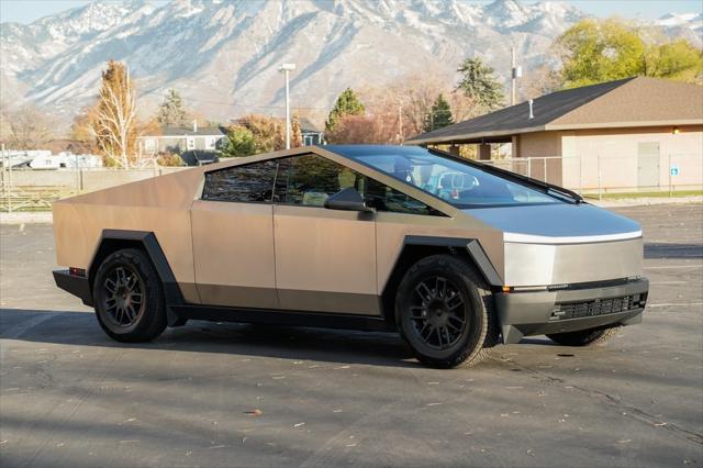 2024 tesla cybertruck all-wheel drive