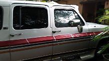 1989 gmc suburban custom painted
