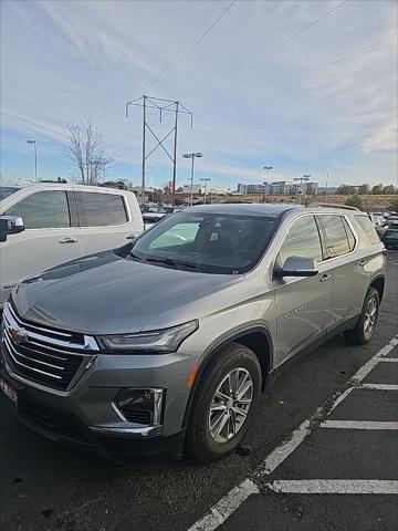 2023 chevrolet traverse lt cloth