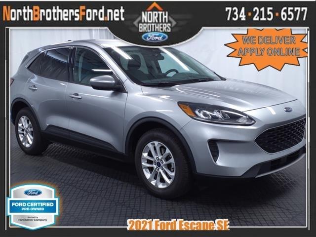 2021 ford escape se