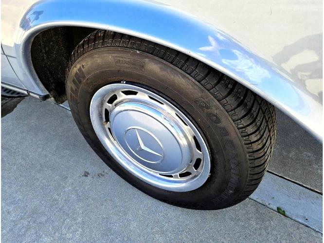 1985 mercedes-benz 250 in groveland, california