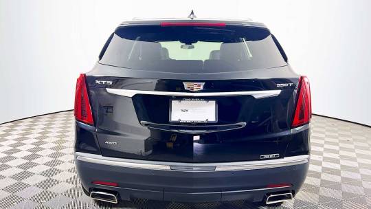 2022 Cadillac XT5