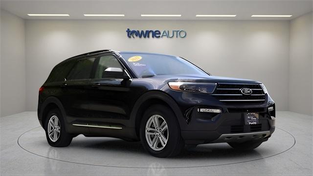 2022 ford explorer xlt