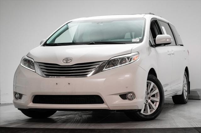 2015 toyota sienna limited