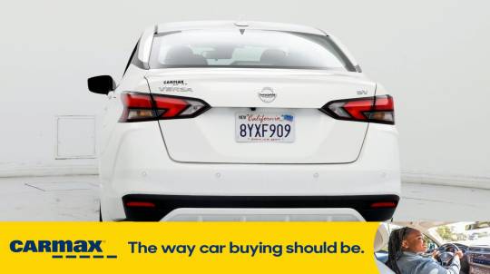 2021 Nissan Versa