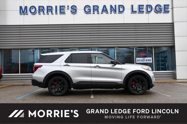 2022 ford explorer st