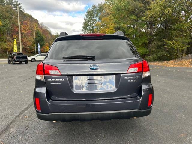 2013 subaru outback 3.6r limited
