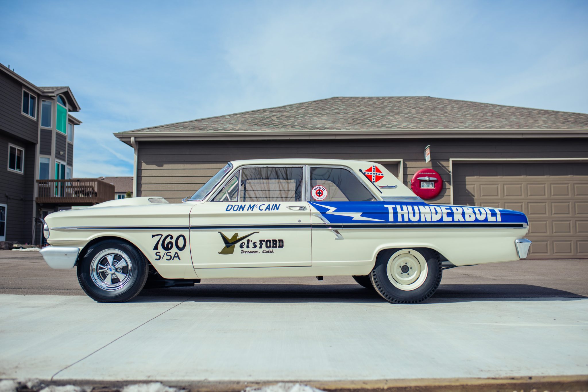 1964 ford fairlane thunderbolt 4-speed