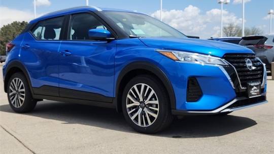 2023 nissan kicks sv