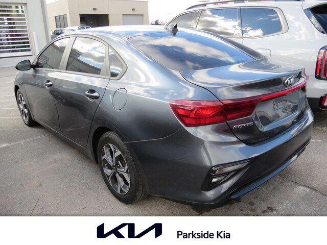 2021 kia forte lxs