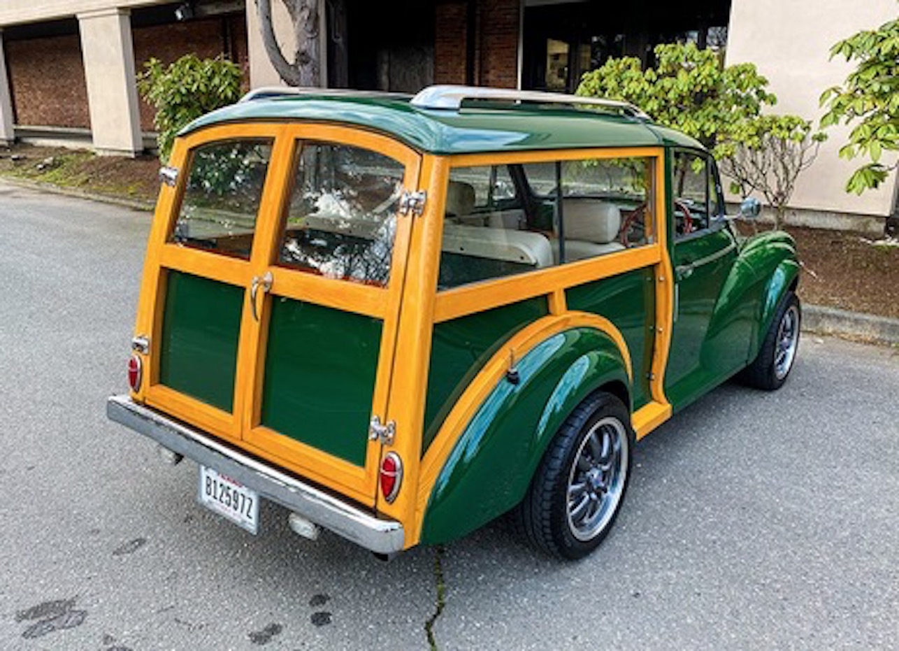 1961 morris minor traveller