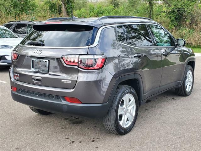 2022 jeep compass latitude