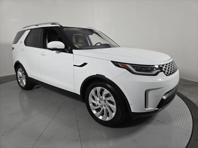 2022 land rover discovery s