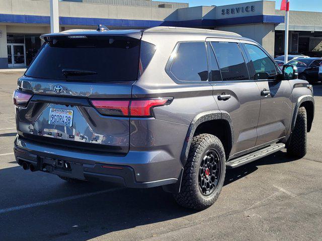 2023 toyota sequoia base