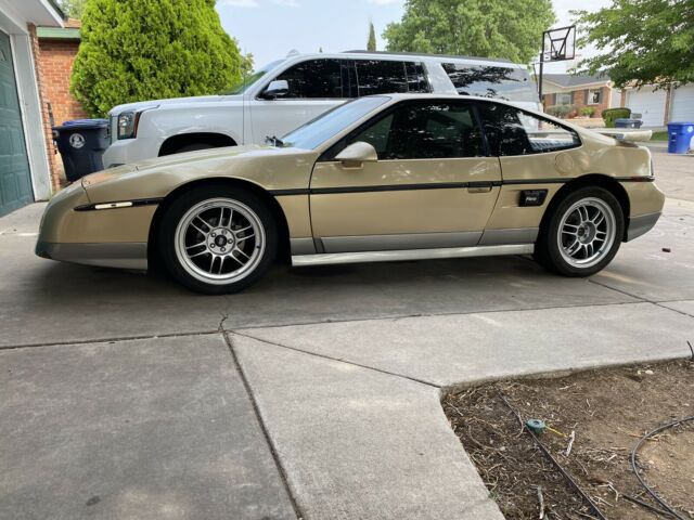 1987 pontiac fiero coupe brown rwd manual gt