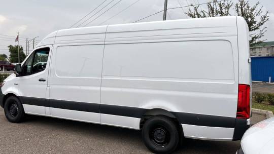 2024 Mercedes-Benz