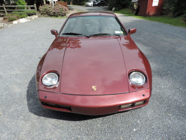 1986 porsche 928 s 5 speed manual!