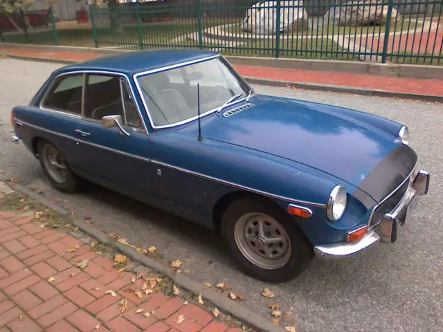 1972 mgb gt coupe rust free blue paint drives