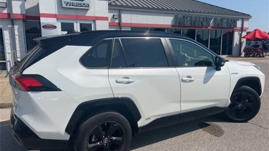 2019 toyota rav4 hybrid xse