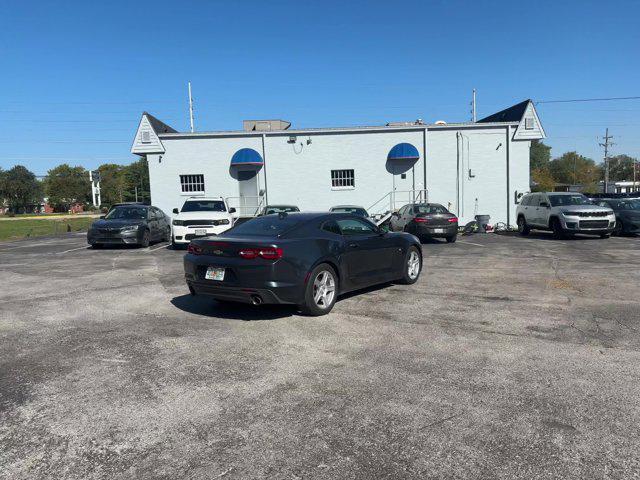 2023 chevrolet camaro 1lt
