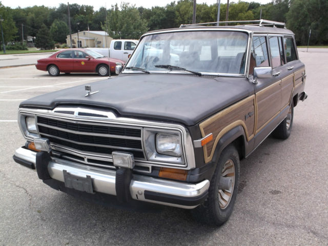 jeep grand wagoneer