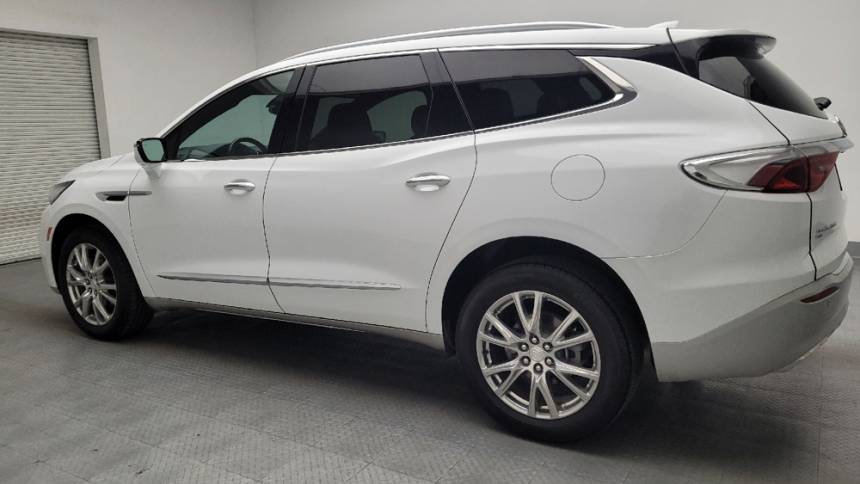 2022 buick enclave premium