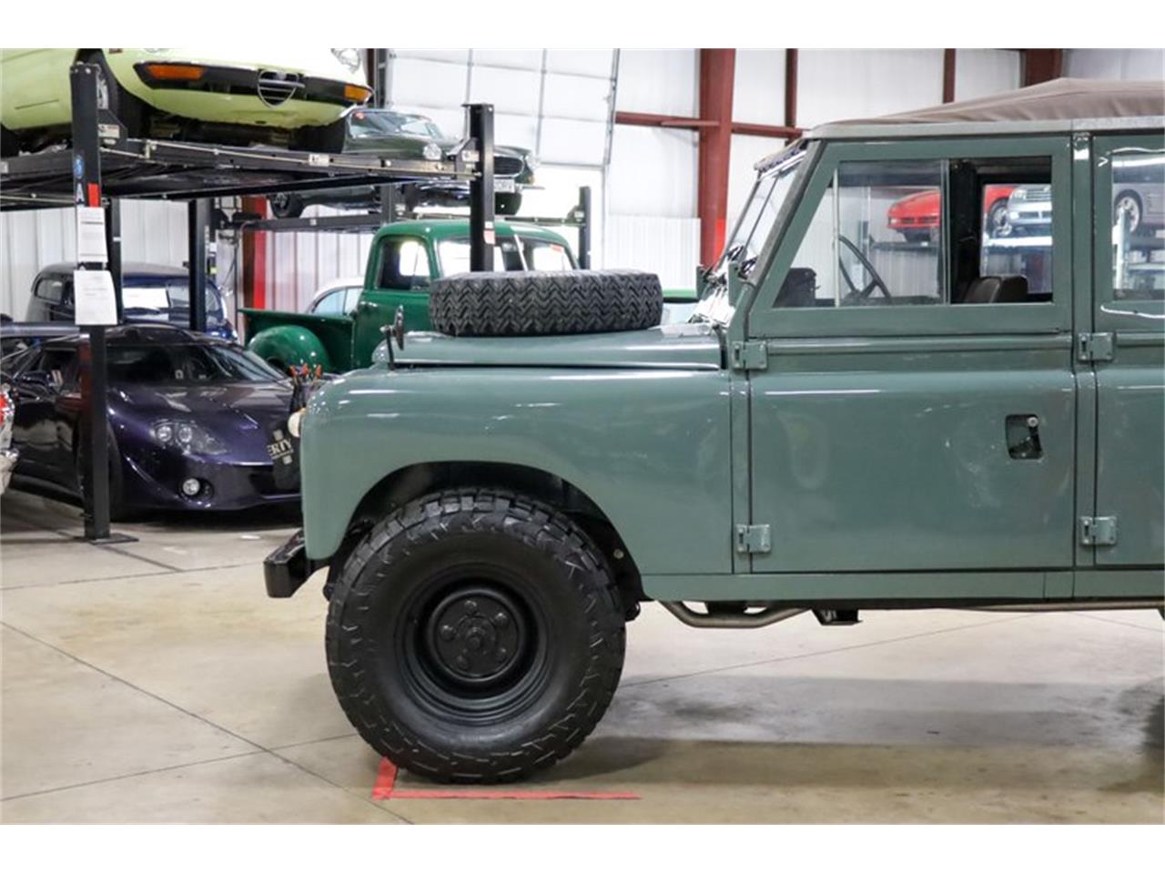 1969 land rover series iia