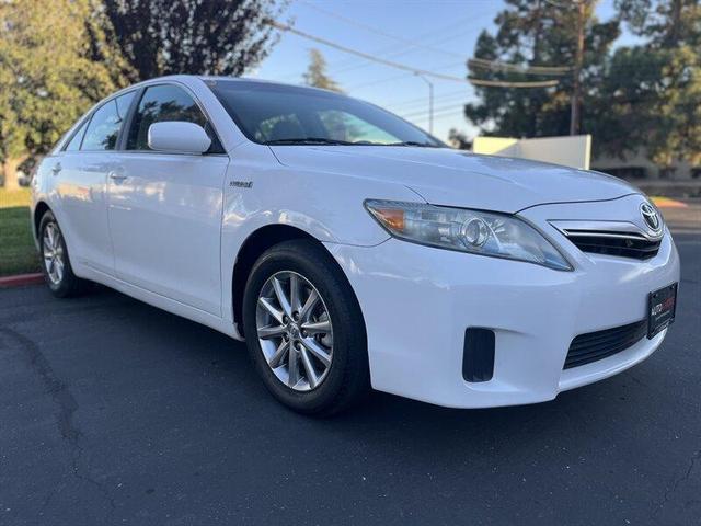 2010 toyota camry hybrid