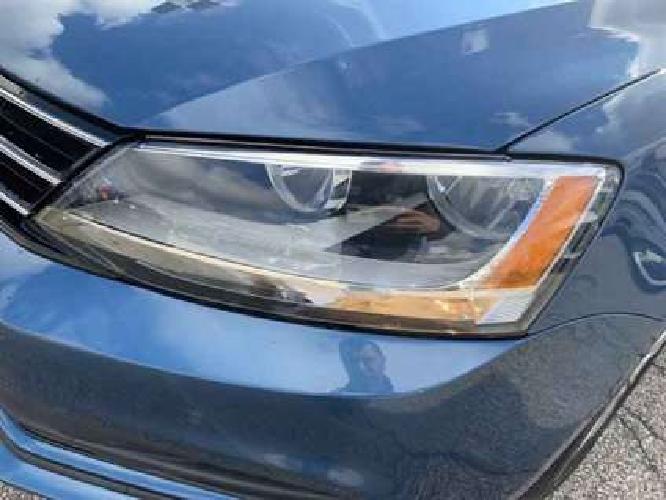 2015 volkswagen jetta 1.8t se in waukesha, wi