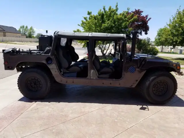 h1 humvee