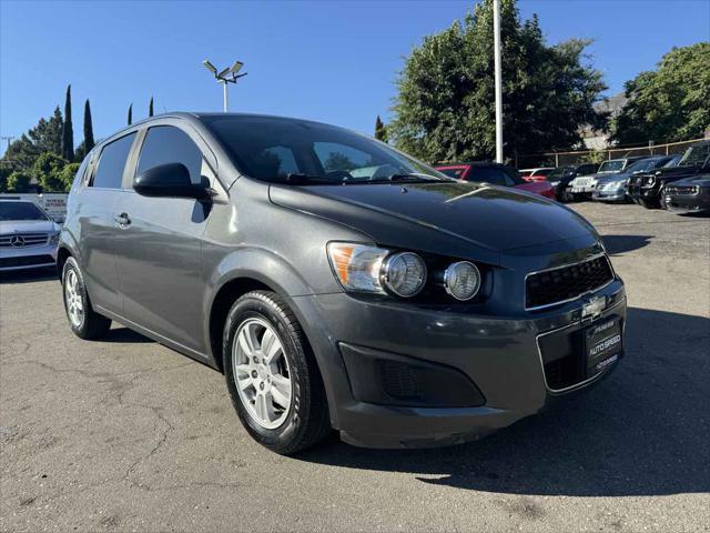 2014 chevrolet sonic lt